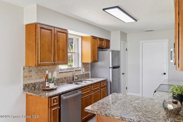 1519 Heartwellville Street NW, Palm Bay, FL 32907