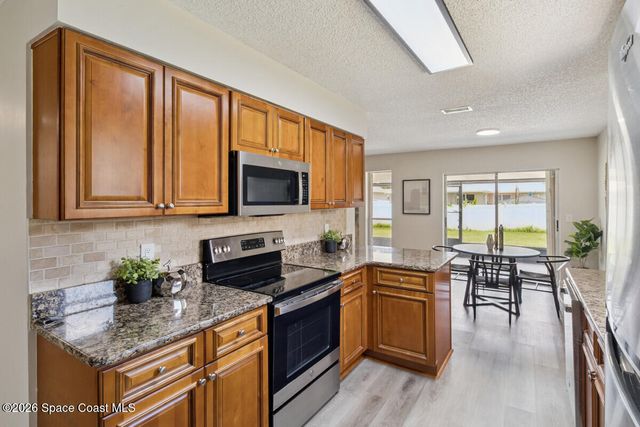 1519 Heartwellville Street NW, Palm Bay, FL 32907