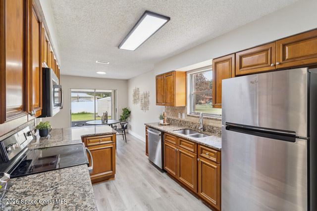 1519 Heartwellville Street NW, Palm Bay, FL 32907