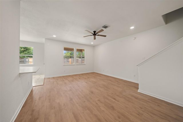31623 Forest Oak Park Court, Conroe, TX 77385