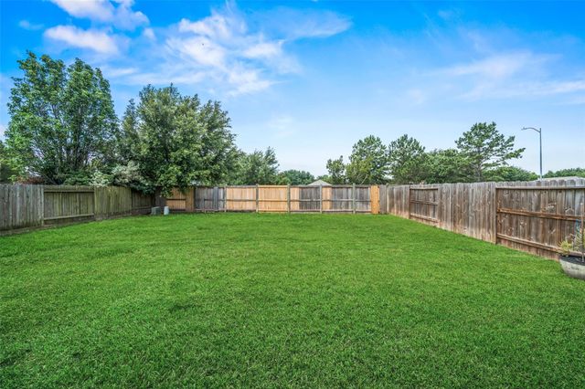 31623 Forest Oak Park Court, Conroe, TX 77385