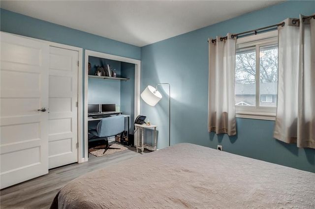 5644 W 97th Street, Overland Park, KS 66207