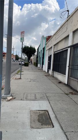 2806 N Main, Los Angeles, CA 90031