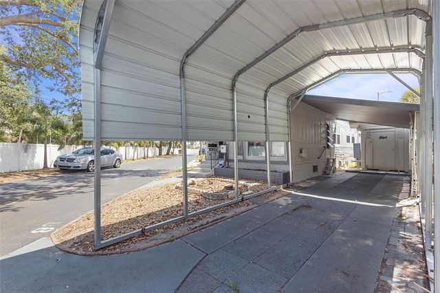 4851 W GANDY BOULEVARD B1L8, Tampa, FL 33611