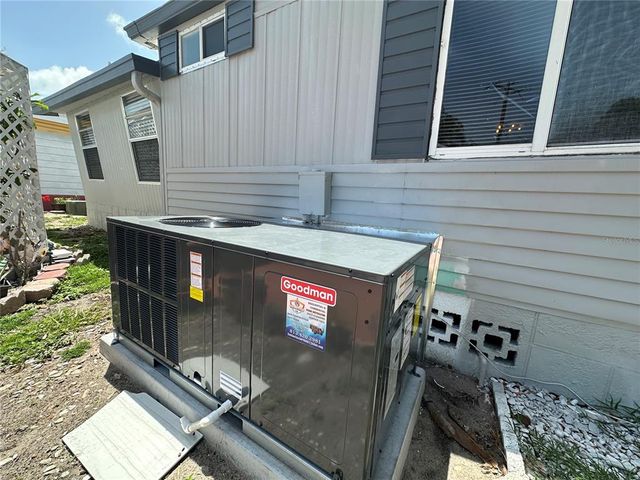 4851 W GANDY BOULEVARD B1L8, Tampa, FL 33611