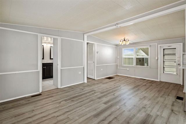 4851 W GANDY BOULEVARD B1L8, Tampa, FL 33611