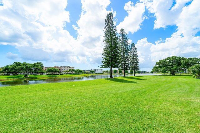 2046 Rexford C, Boca Raton, FL 33434
