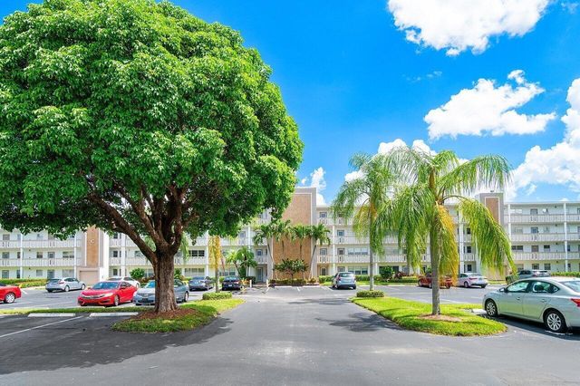 2046 Rexford C, Boca Raton, FL 33434