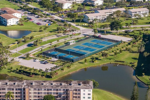 2046 Rexford C, Boca Raton, FL 33434