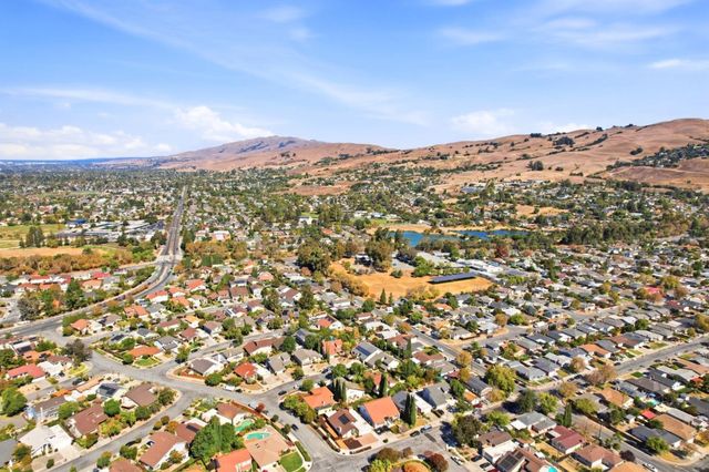 3219 Mabury Road, San Jose, CA 95127