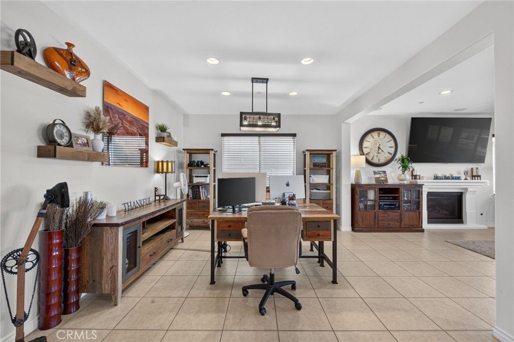 Image 13 of property listing at 45936 Camino Rubi, Temecula, CA 92592