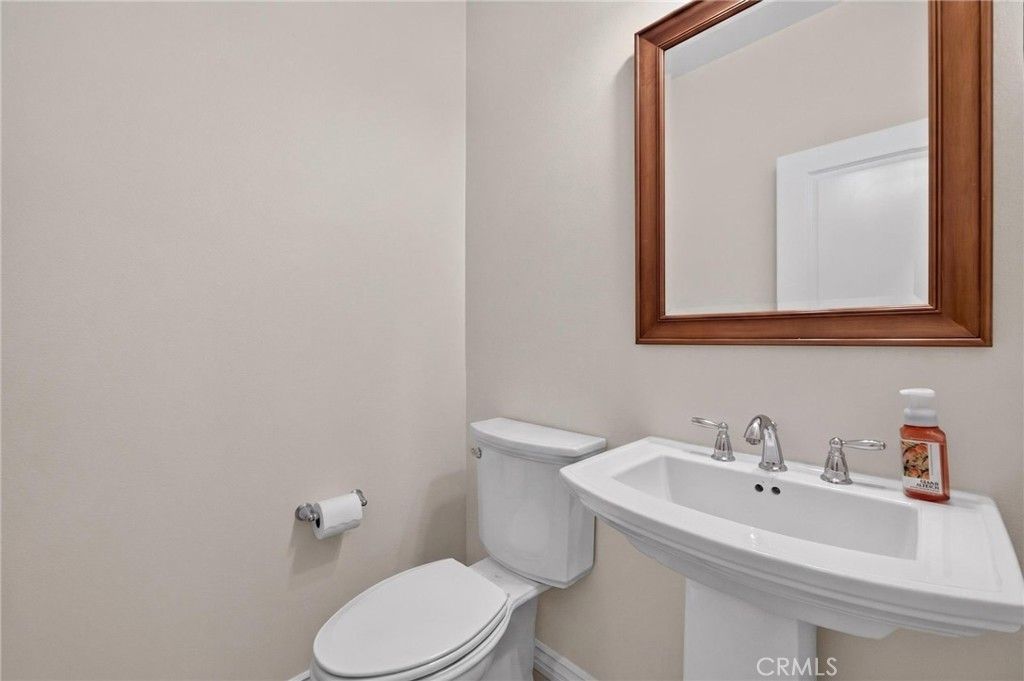 Image 35 of property listing at 45936 Camino Rubi, Temecula, CA 92592