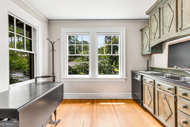 2417 Glenwood Drive NE, Atlanta, GA 30305