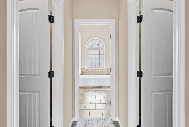 389 Waylon Ct, Clarksville, TN 37043