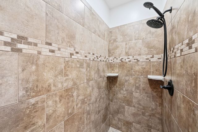 389 Waylon Ct, Clarksville, TN 37043