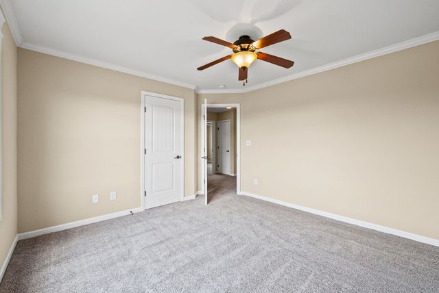 389 Waylon Ct, Clarksville, TN 37043