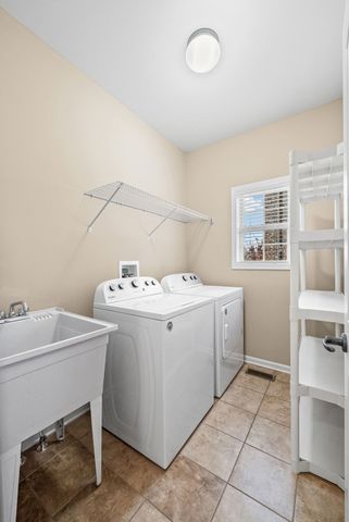 389 Waylon Ct, Clarksville, TN 37043