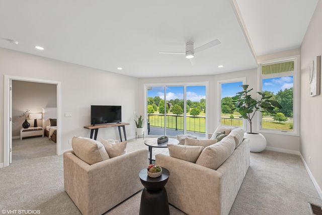 210 Yard Perfect Drive, La Porte, IN 46350