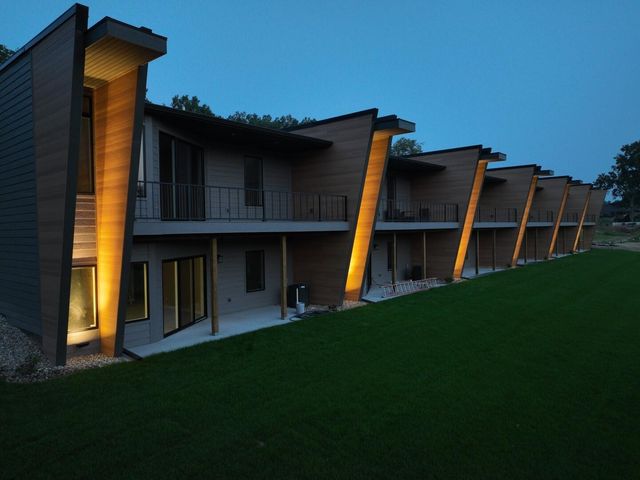 210 Yard Perfect Drive, La Porte, IN 46350