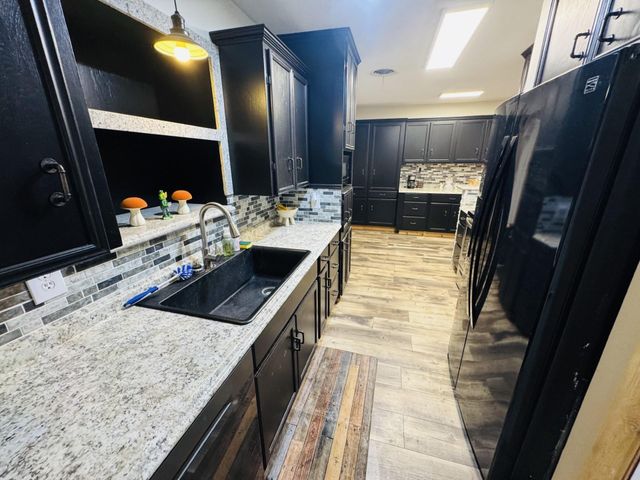 4012 Hillcrest Street, Liberty, TX 77575