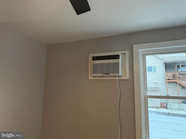 601 MANOR ST, Columbia, PA 17512