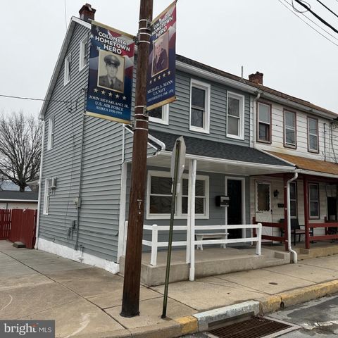 601 MANOR ST, Columbia, PA 17512
