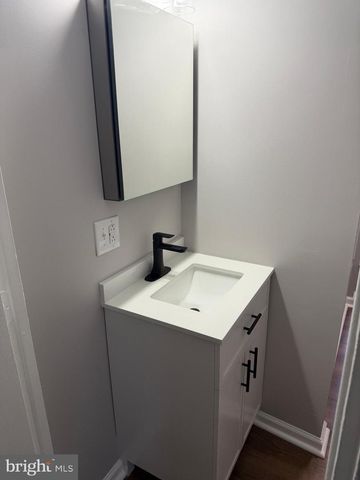 601 MANOR ST, Columbia, PA 17512