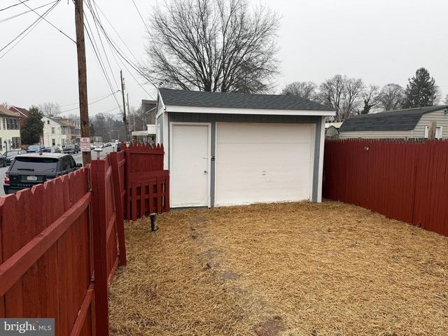 601 MANOR ST, Columbia, PA 17512