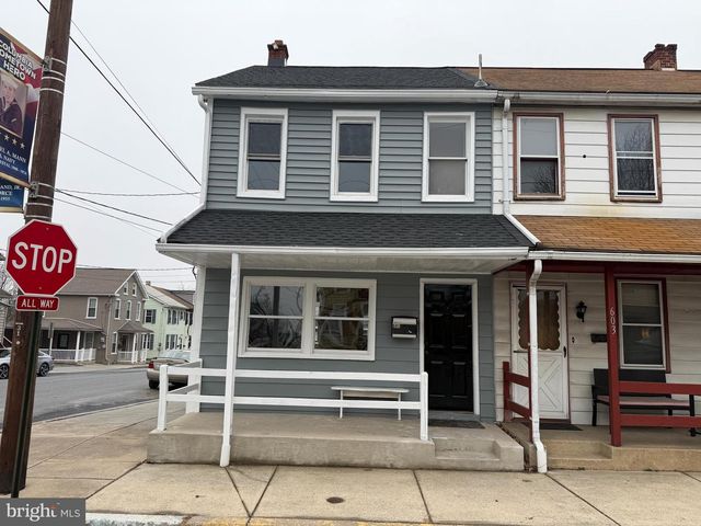 601 MANOR ST, Columbia, PA 17512