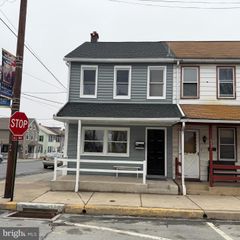 601 MANOR ST, Columbia, PA 17512