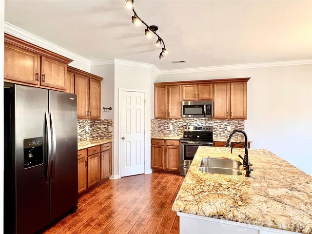 2021 Blue Stream Lane, Indian Trail, NC 28079
