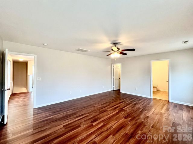 2021 Blue Stream Lane, Indian Trail, NC 28079