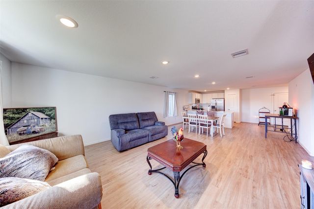 4234 Briarstone Knoll Trail, Baytown, TX 77521