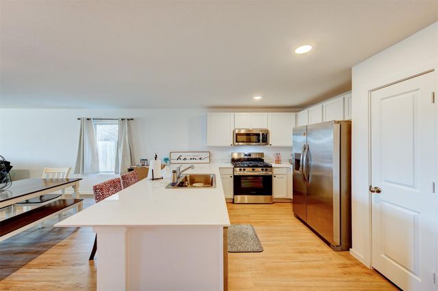 4234 Briarstone Knoll Trail, Baytown, TX 77521