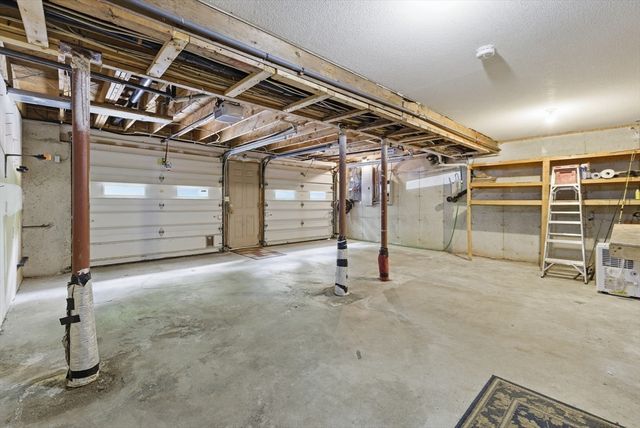 55 Shaw St., Belchertown, MA 01007