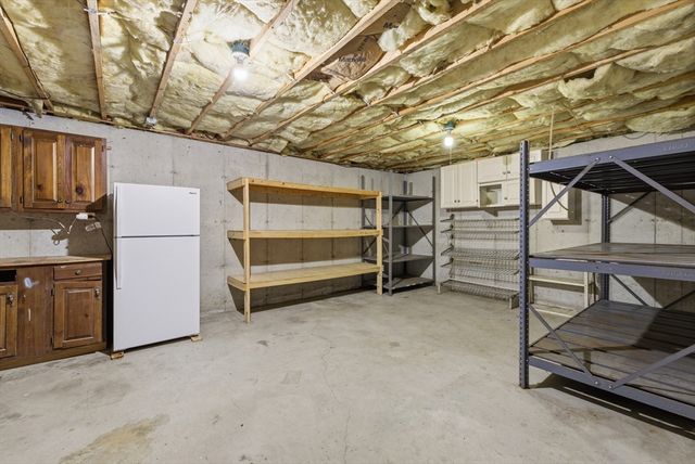 55 Shaw St., Belchertown, MA 01007