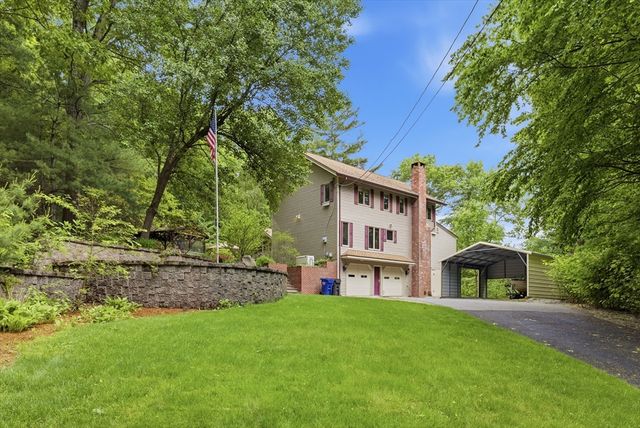 55 Shaw St., Belchertown, MA 01007