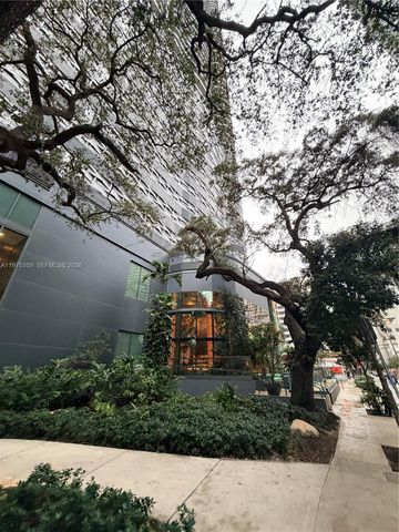 1000 Brickell Plz 2606, Miami, FL 33131