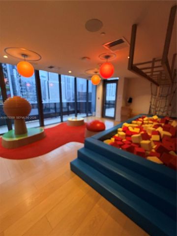 1000 Brickell Plz 2606, Miami, FL 33131