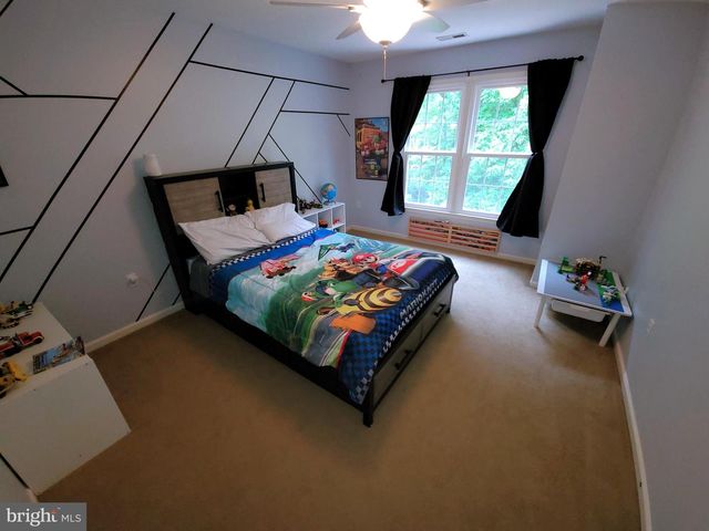 18 WILLOW GLEN CT, Stafford, VA 22554