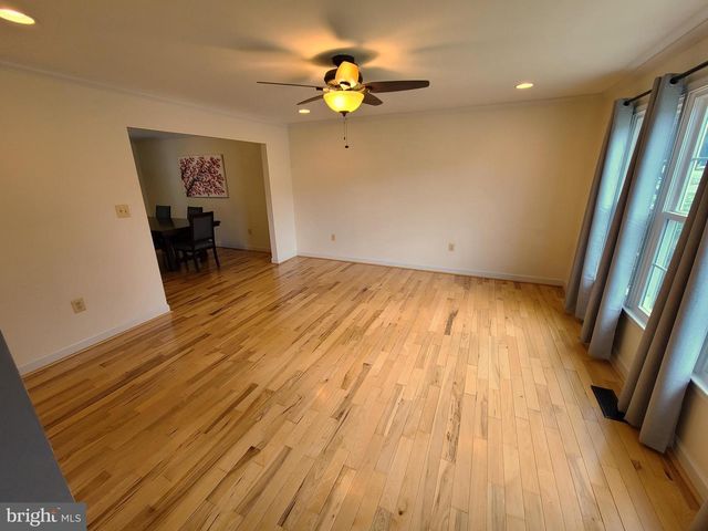 18 WILLOW GLEN CT, Stafford, VA 22554