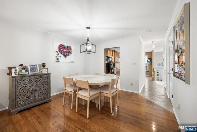 826 Georgetown Drive, Ramsey, NJ 07446