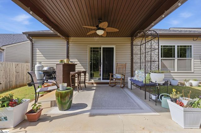 564 Thomas Edwards Lane, Greer, SC 29651