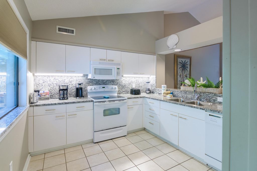 151 Wetherby Way Apt 13D, Myrtle Beach, SC 29572 — photo 5