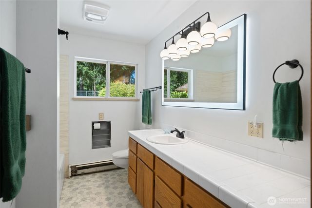 3512 SE Salmonberry Road, Port Orchard, WA 98366