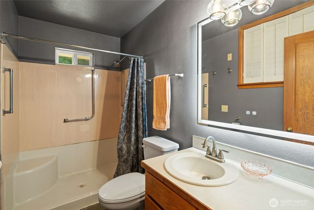 3512 SE Salmonberry Road, Port Orchard, WA 98366