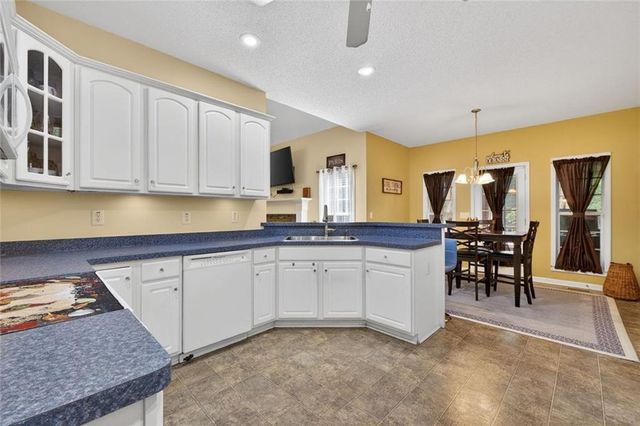 51 Brampton Way, Douglasville, GA 30134