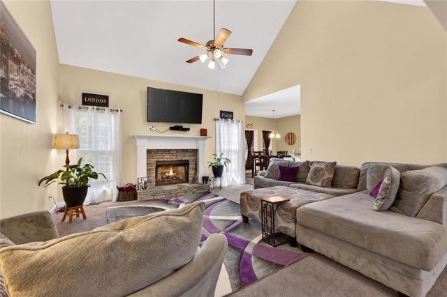 51 Brampton Way, Douglasville, GA 30134