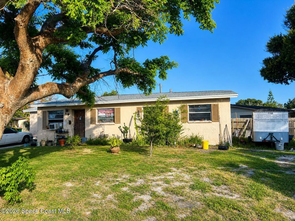 801 Poplar Lane, Melbourne, FL 32901