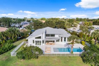 11166 Isle Brook Court, Wellington, FL 33414